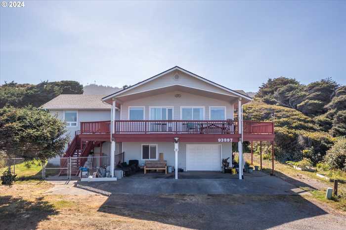 photo 1: 93997 PEBBLE PL, Gold Beach OR 97444