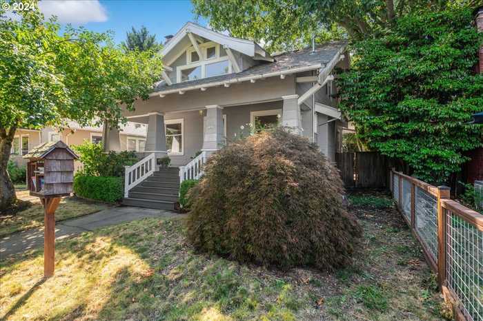 photo 2: 7205 SE 21ST AVE, Portland OR 97202