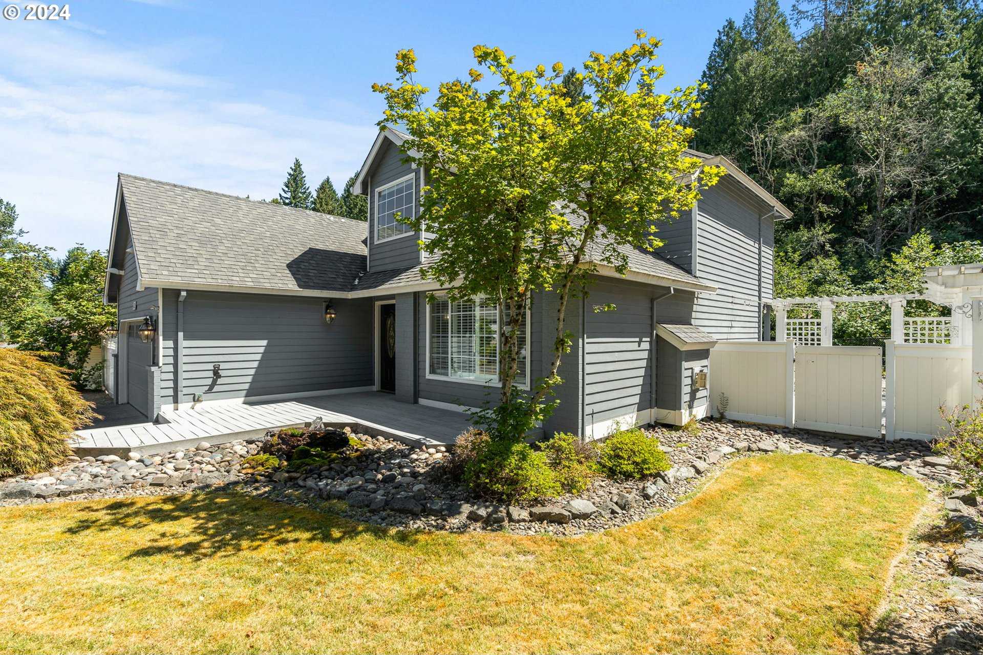 photo 3: 1406 SE CONDOR PL, Gresham OR 97080