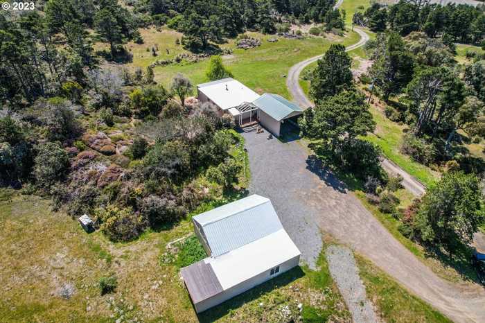 photo 1: 24190 CARPENTERVILLE RD, Gold Beach OR 97444