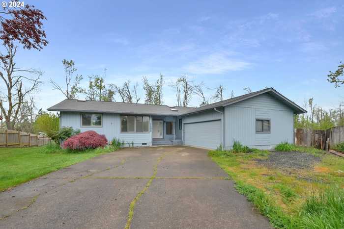 photo 38: 1193 CEDAR PL, Creswell OR 97426