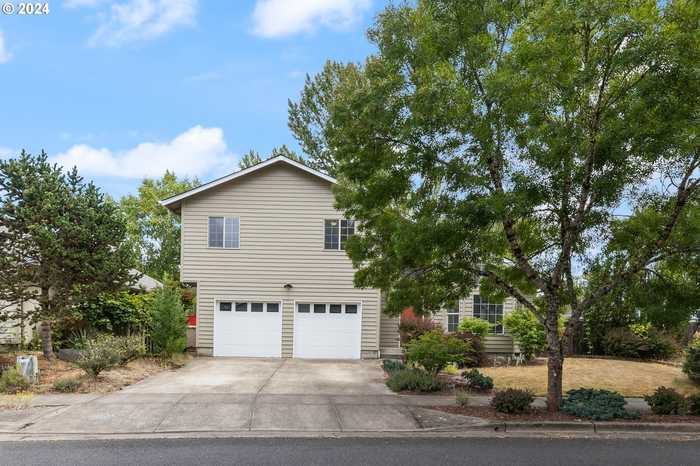 photo 1: 2953 SE SUMMERFIELD DR, Corvallis OR 97333