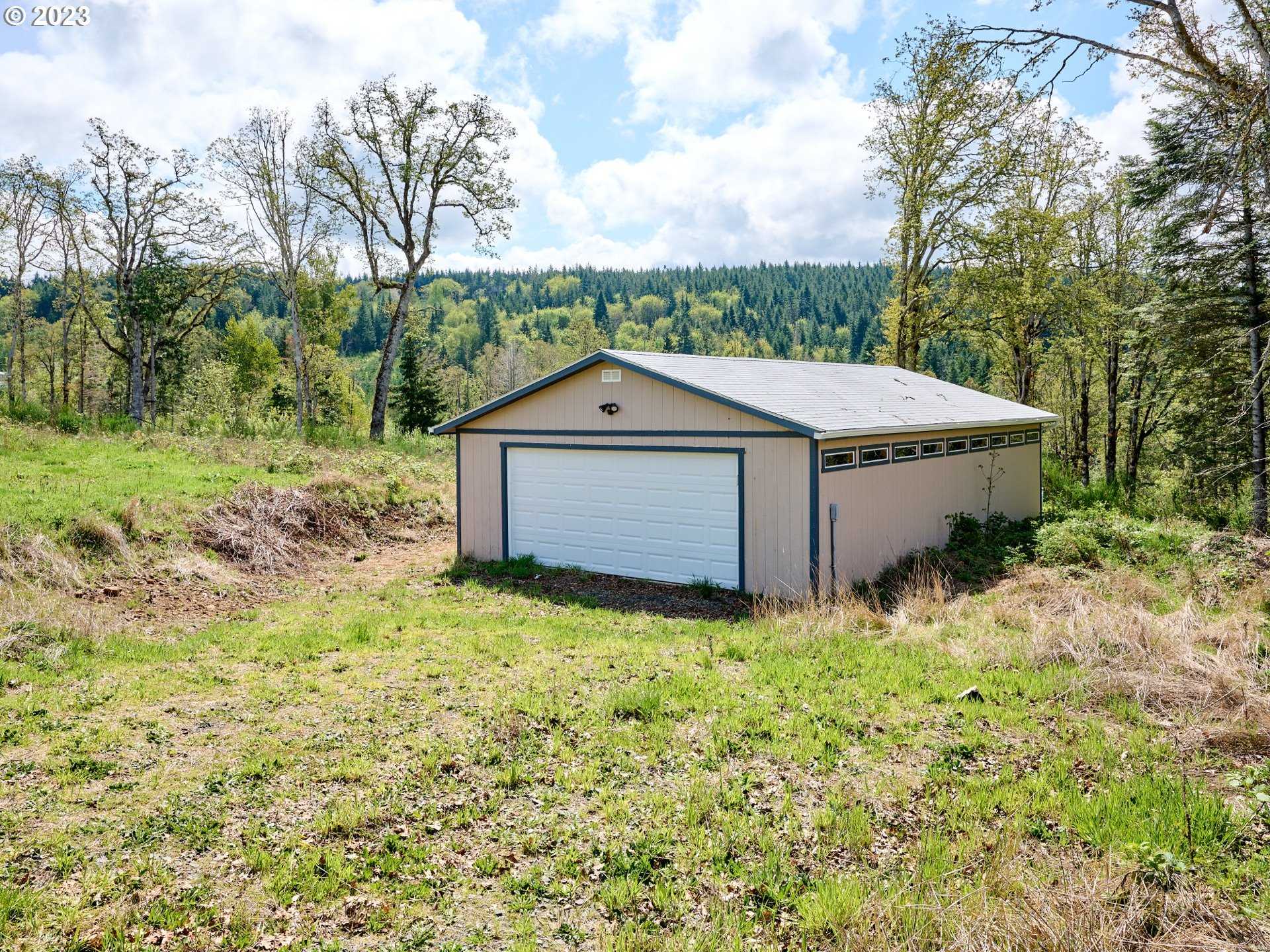 photo 3: 14670 S LEABO RD, Molalla OR 97038