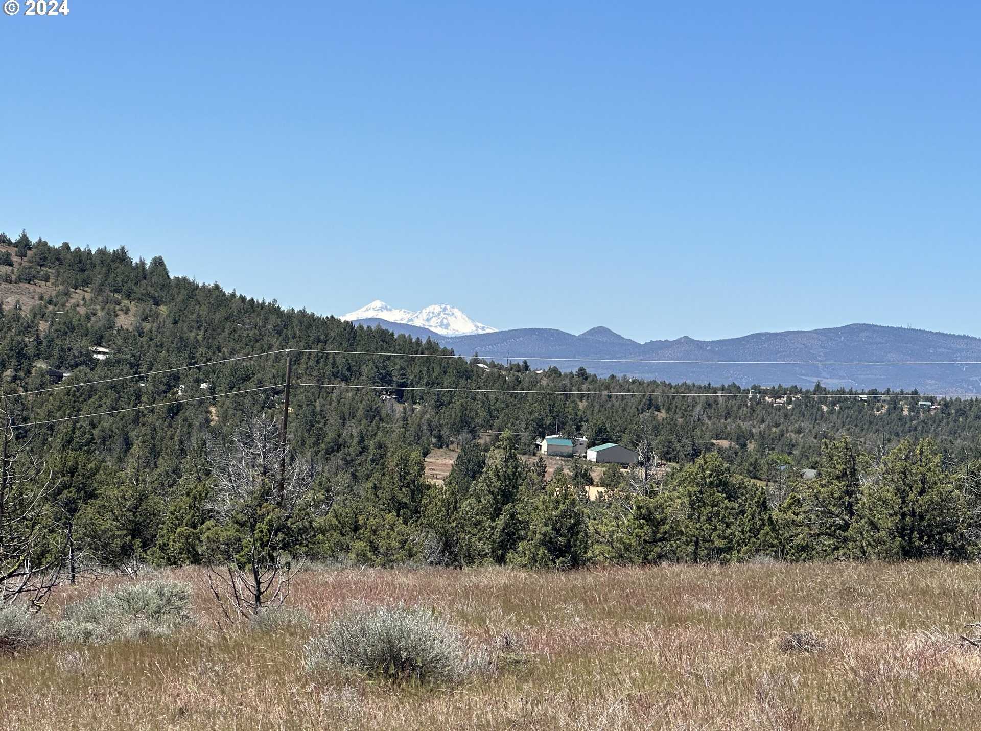 photo 1: SE Gatling WAY, Prineville OR 97754