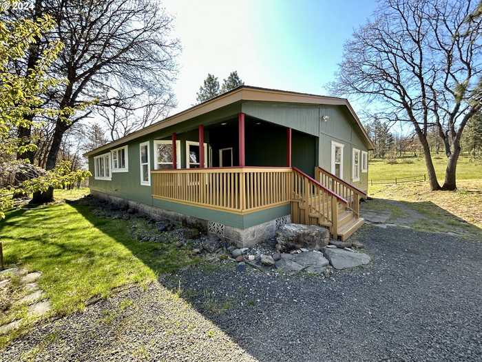 photo 2: 78900 WOLF RUN RD, Dufur OR 97021