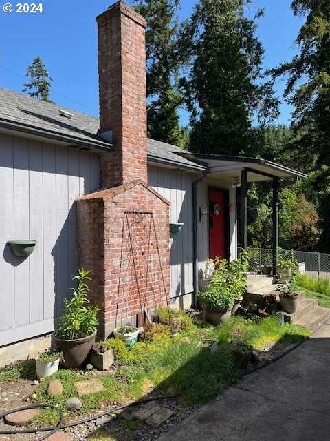 photo 3: 46791 WINFREY RD, Westfir OR 97492