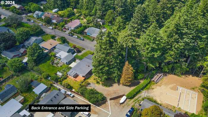 photo 27: 1115 JUNIPER AVE, Coos Bay OR 97420