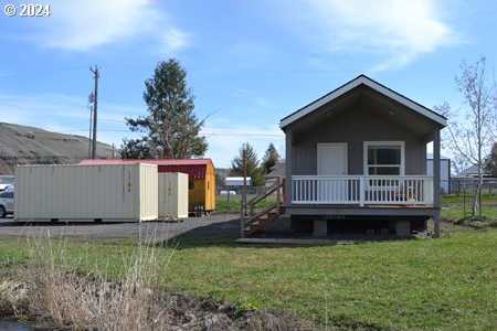 photo 1: 610 W 3RD ST, Wallowa OR 97885