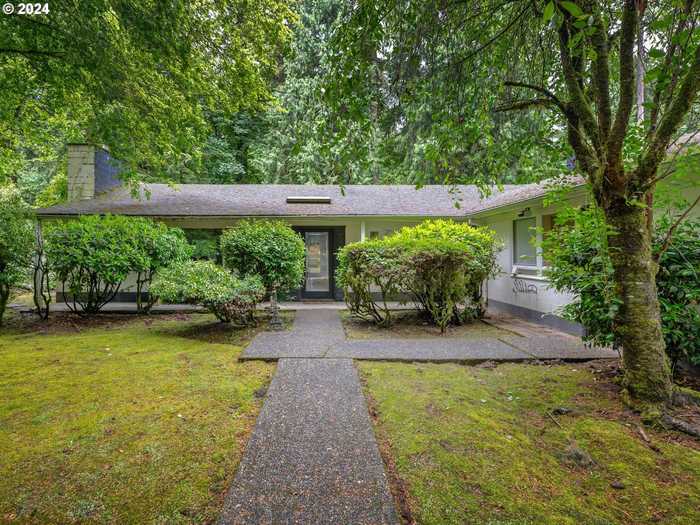 photo 1: 210 SW BIRDSHILL RD, Portland OR 97219