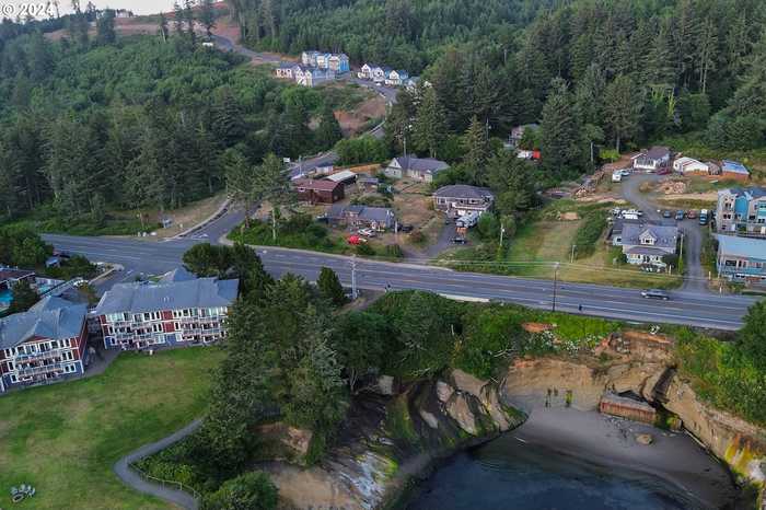 photo 43: 674 N HIGHWAY 101, Depoe Bay OR 97341