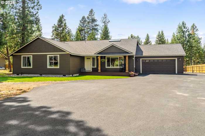 photo 1: 56249 BUFFLEHEAD RD, Bend OR 97707