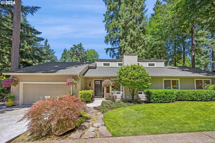 photo 1: 4991 Centerwood ST, Lake Oswego OR 97035