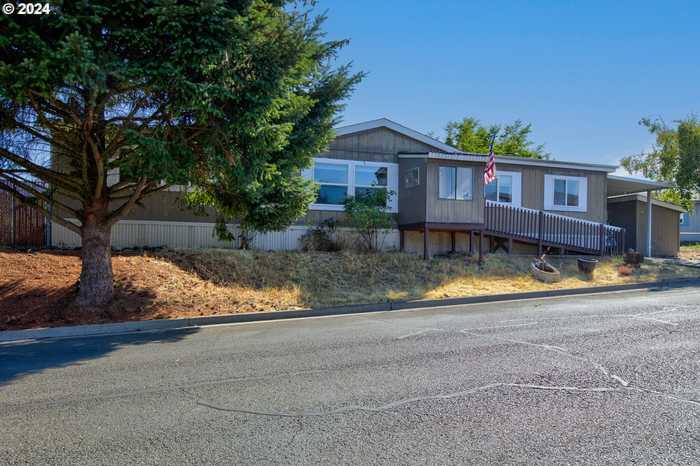 photo 1: 377 RIVER PLACE DR Unit 20, Roseburg OR 97471