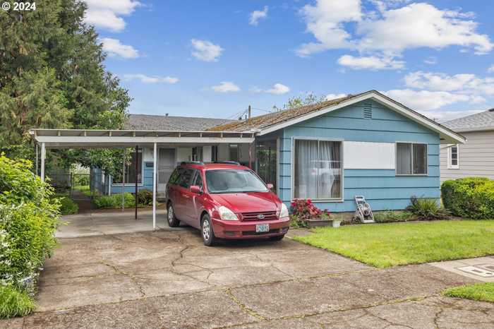photo 1: 916 918 SW 11TH AVE, Albany OR 97321