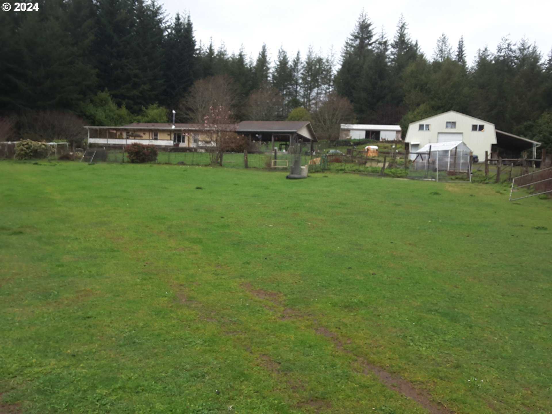 photo 2: 59370 CHURCHILL RD, Coos Bay OR 97420