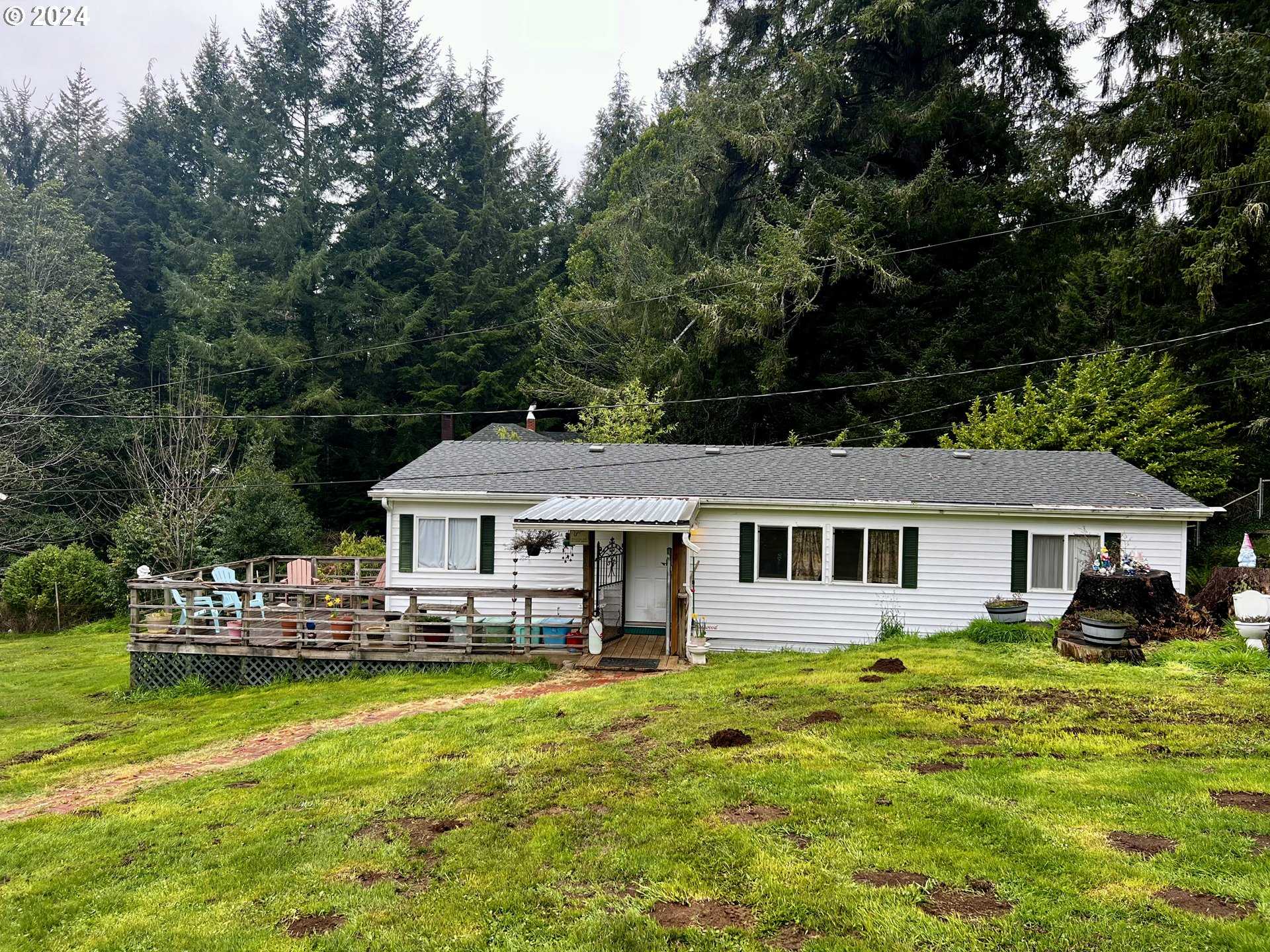 photo 3: 94091 HOLLOW STUMP LN, North Bend OR 97459