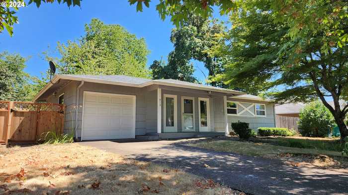 photo 1: 413 St Louis Way, Vancouver WA 98664