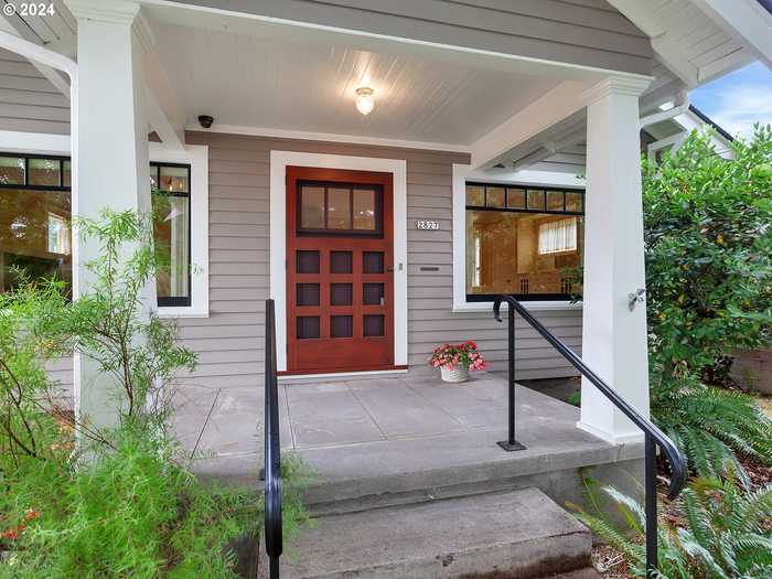 photo 2: 2827 SE 27TH AVE, Portland OR 97202