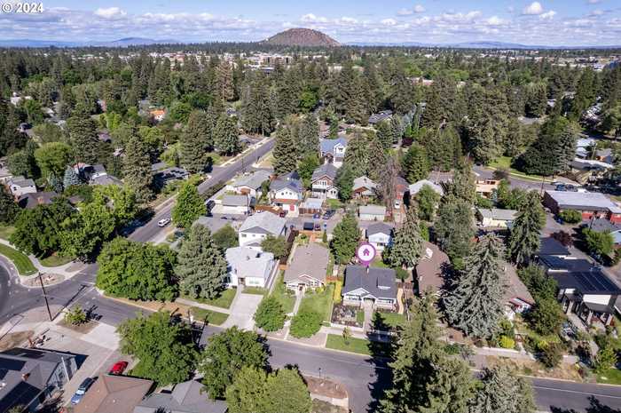 photo 48: 434 NW RIVERSIDE BLVD, Bend OR 97703