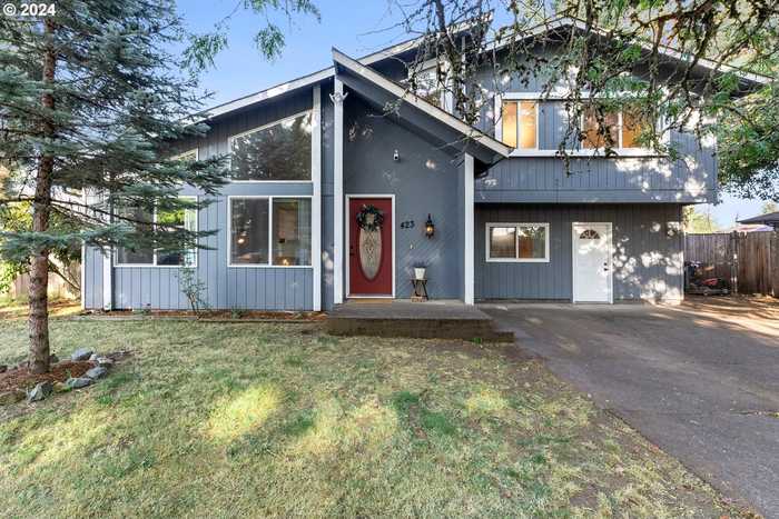 photo 1: 423 KODIAK ST, Eugene OR 97401