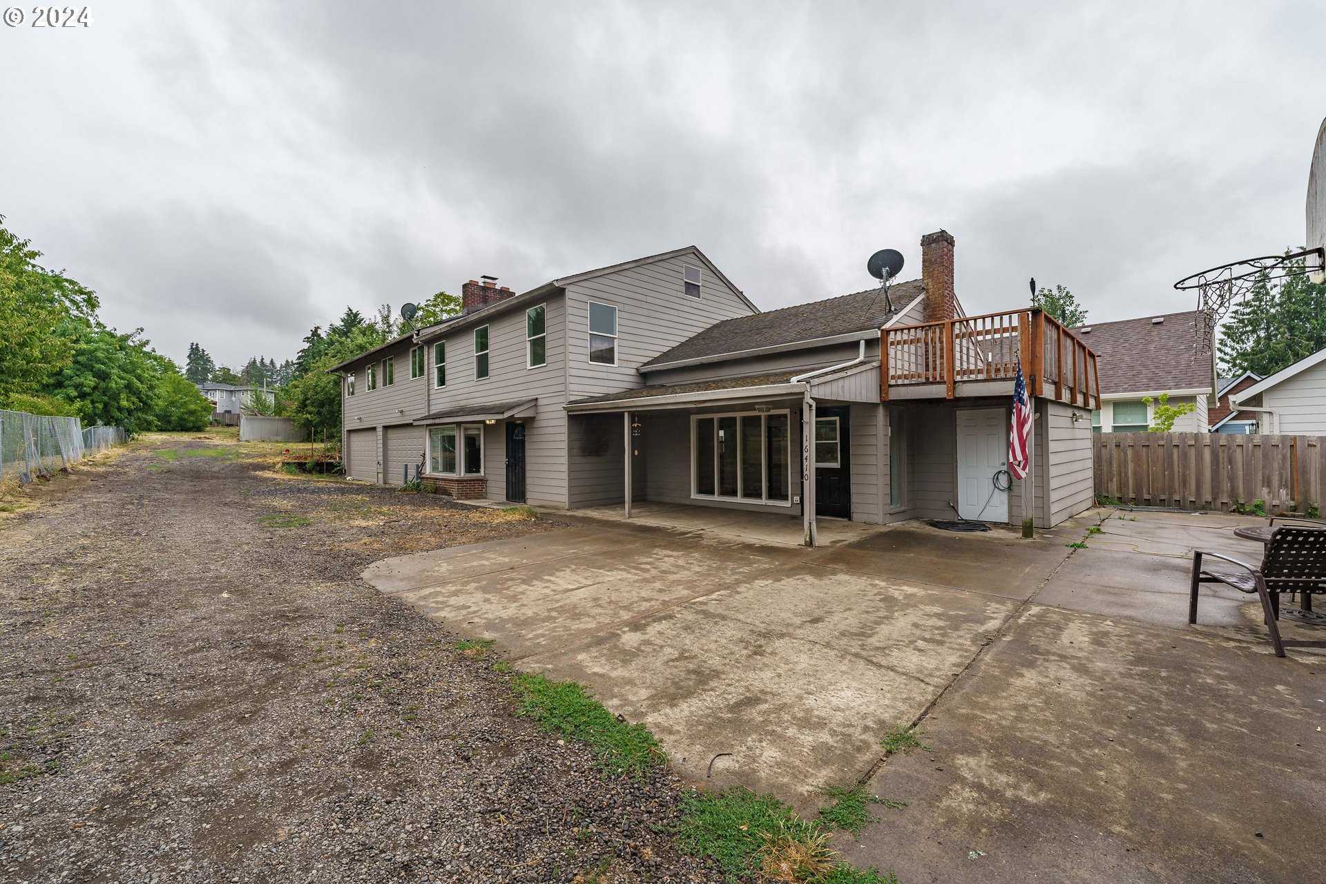 photo 1: 16410 HIRAM AVE, Oregon City OR 97045