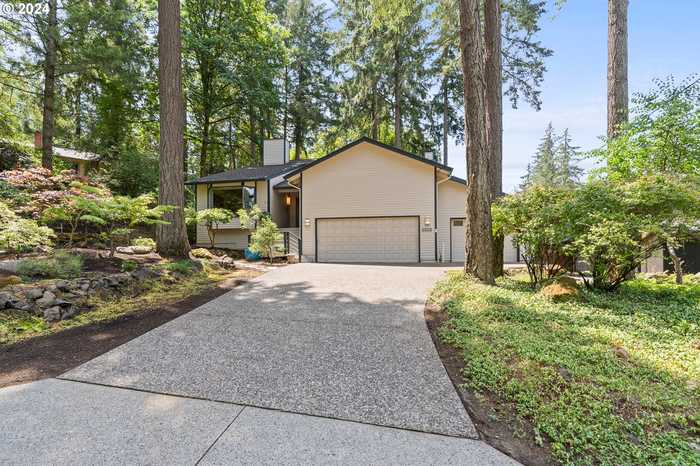 photo 1: 2004 RIDGEWOOD LN, Lake Oswego OR 97034