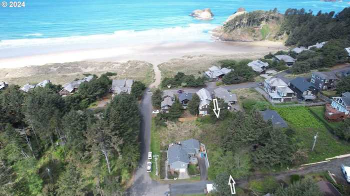 photo 1: N Ash ST Unit TL 4100, Cannon Beach OR 97110