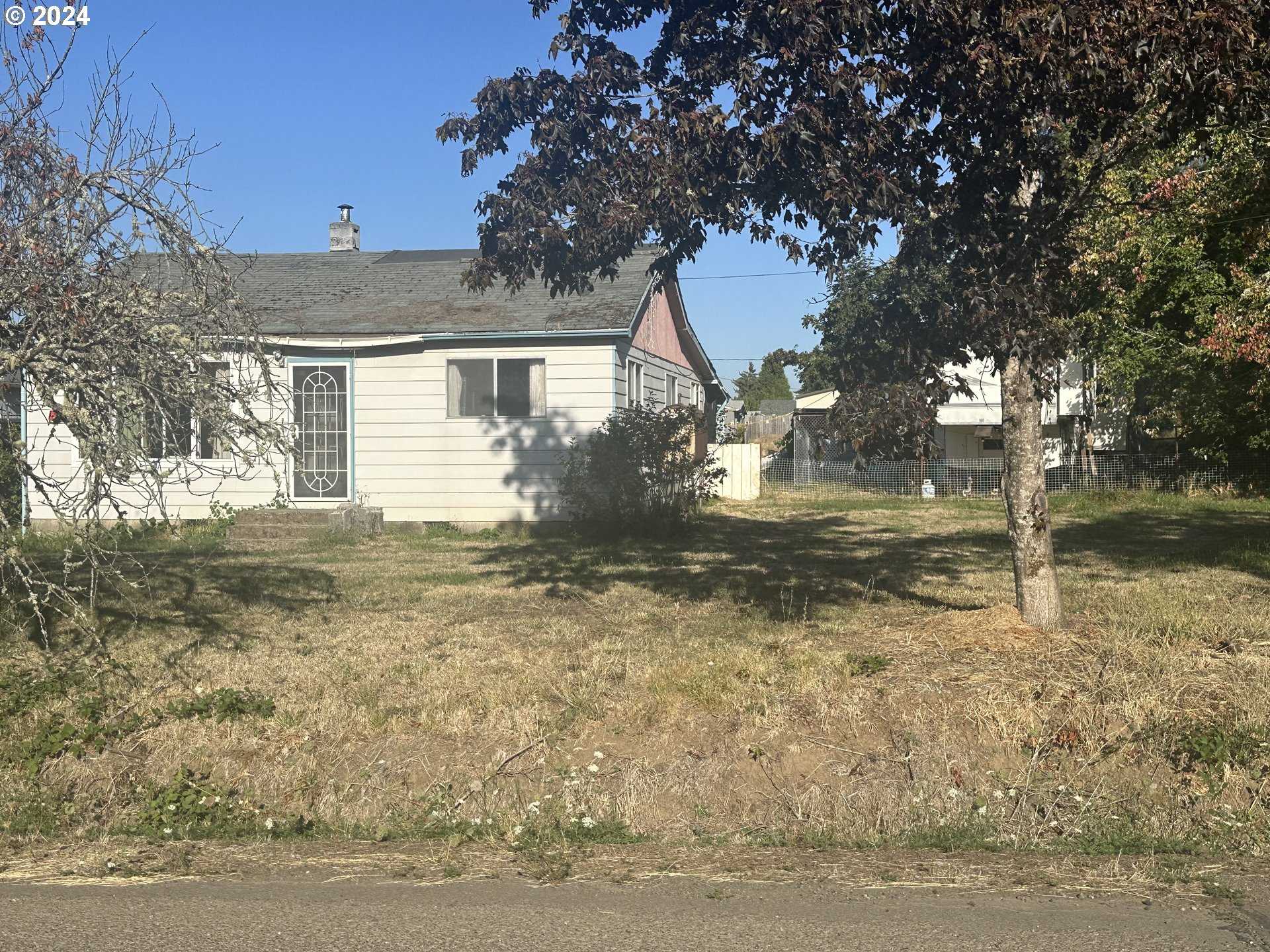 photo 1: 82877 BUTTE RD, Creswell OR 97426