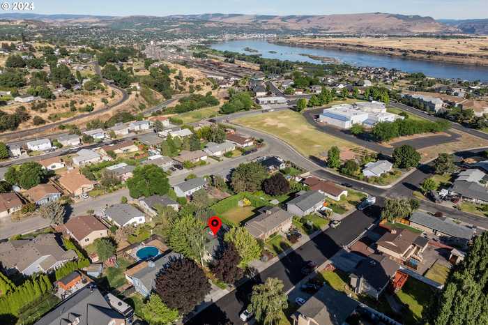 photo 42: 623 BRENTWOOD DR, The Dalles OR 97058