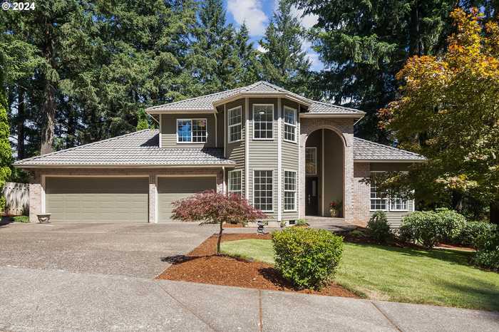 photo 1: 15150 SW 141ST AVE, Portland OR 97224