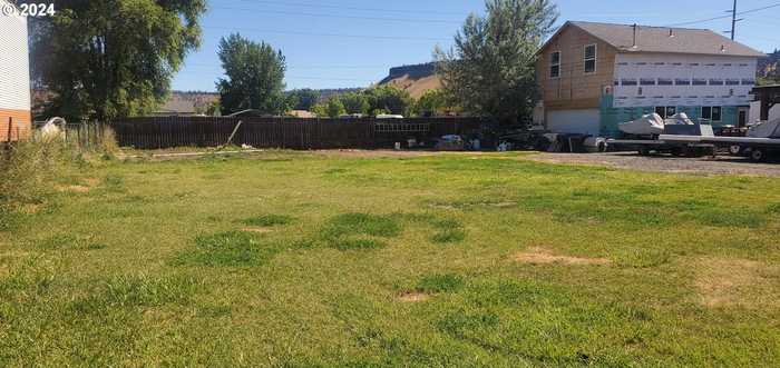 photo 1: NW 10TH ST, Prineville OR 97754