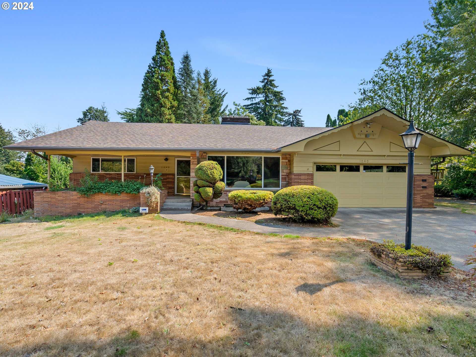 photo 3: 1040 NE 148TH AVE, Portland OR 97230