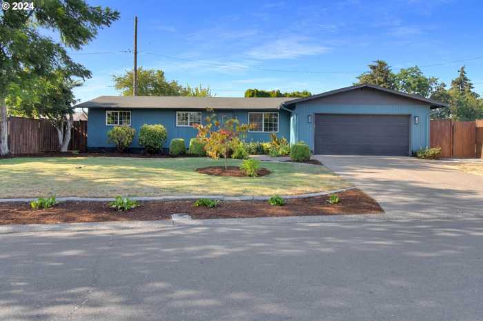 photo 2: 3643 OXBOW WAY, Eugene OR 97401