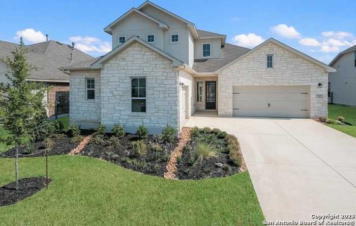 photo 2: 107 Crossfire, Boerne TX 78006