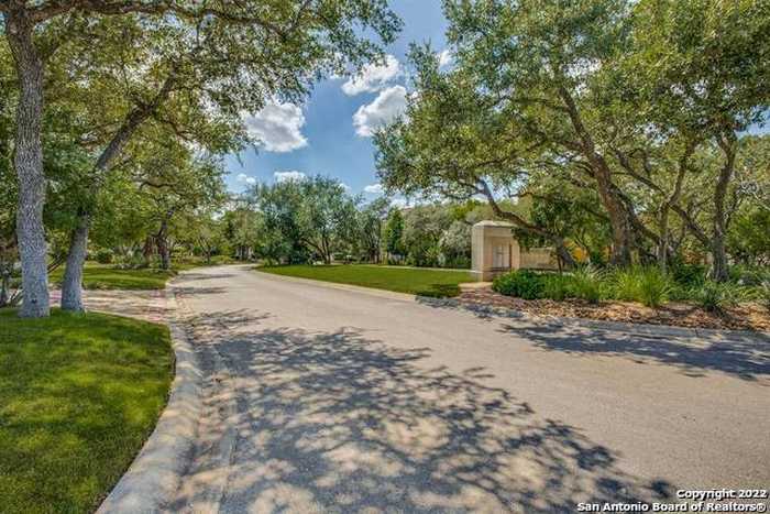 photo 1: 5 TILBURY LANE, San Antonio TX 78230