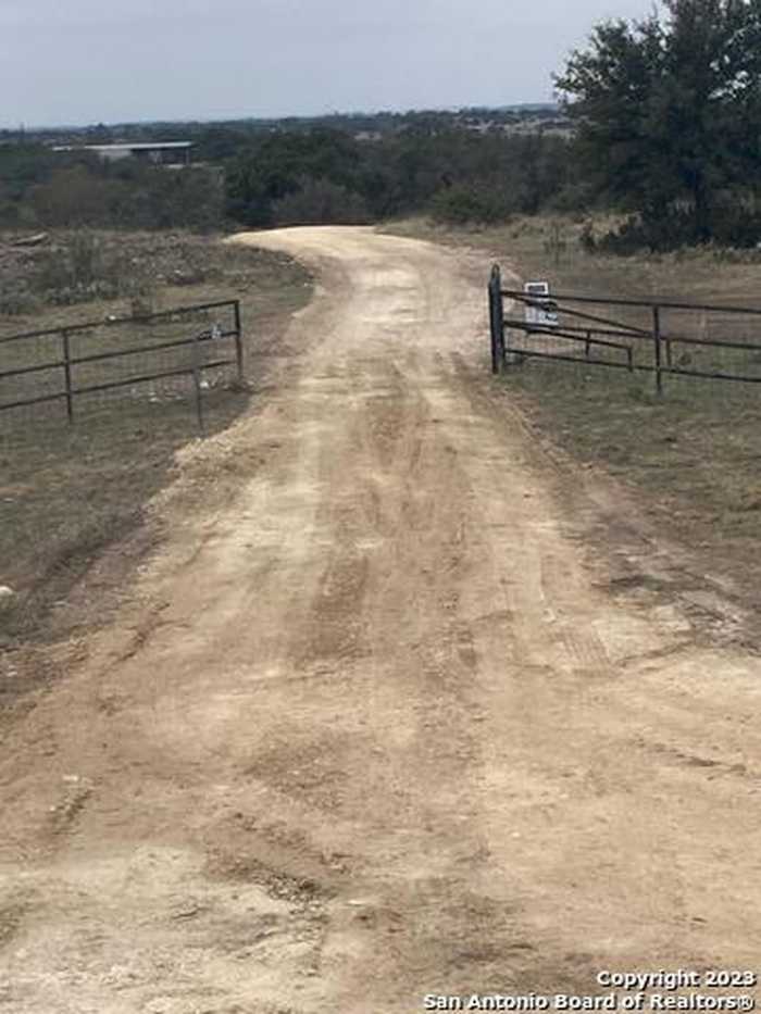 photo 2: 7120 KC 112, Junction TX 76849