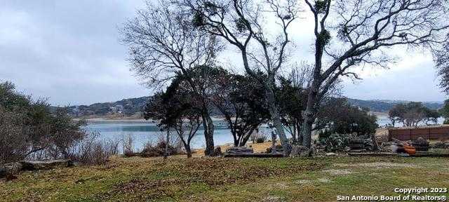 photo 3: 119 CEDAR TREE LN, Canyon Lake TX 78133