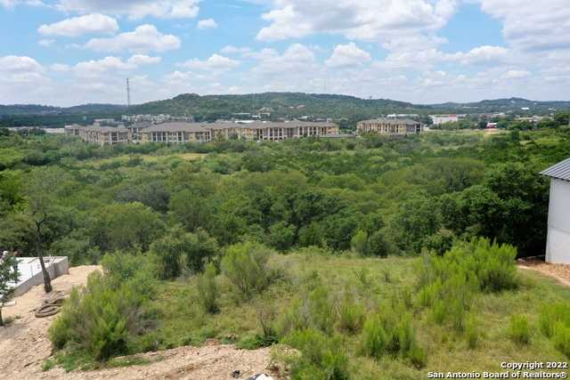 photo 2: 24419 Cliff Line, San Antonio TX 78257