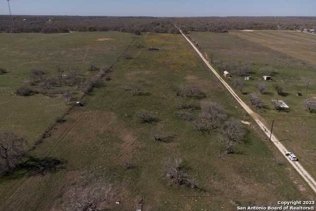 photo 3: 8765 US Highway 87 W, La Vernia TX 78121