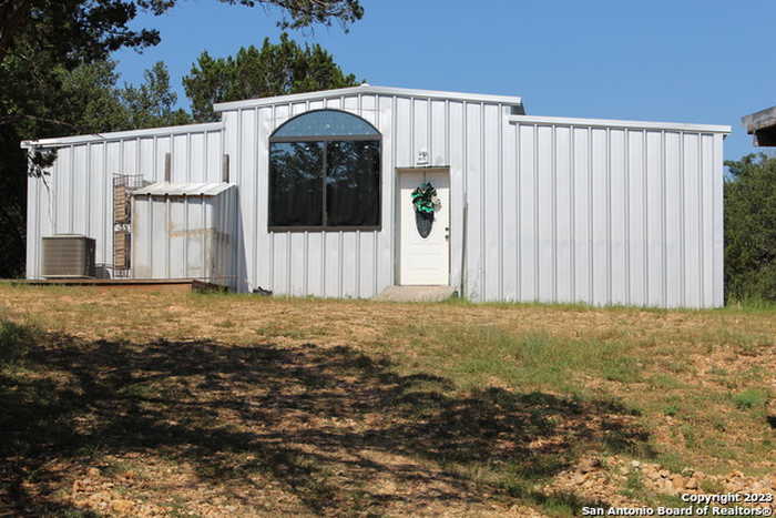 photo 1: 170 Old Medina Hwy, Bandera TX 78003