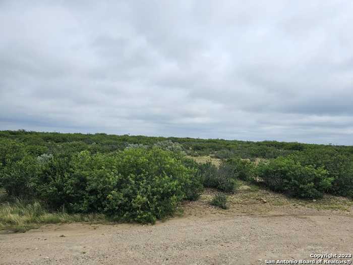 photo 2: 1001 Sundown Trail, Eagle Pass TX 78852