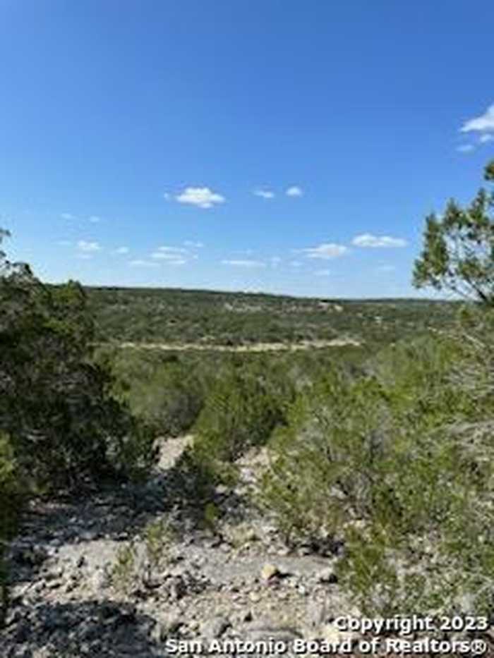 photo 1: 891 SD 65071, Rocksprings TX 78880