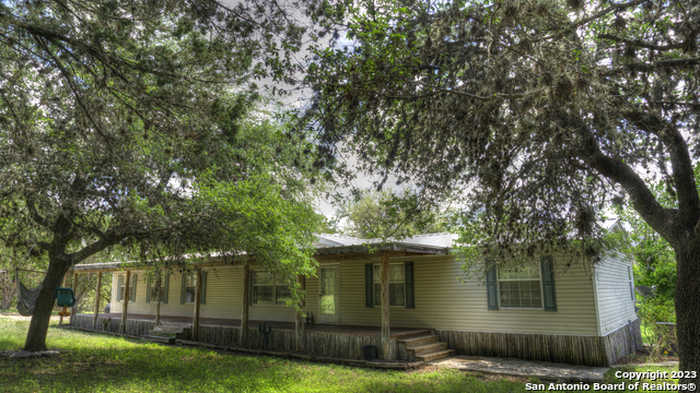 photo 2: 2390 N US Highway 83, Leakey TX 78873