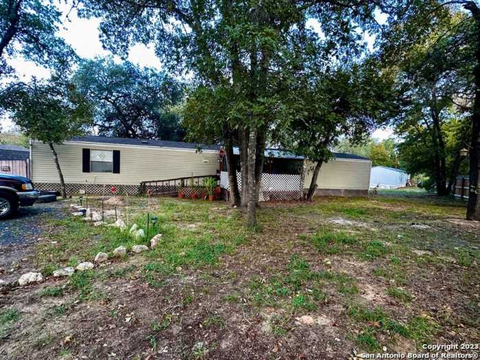 photo 1: 3911 ANAQUA DR, Elmendorf TX 78112