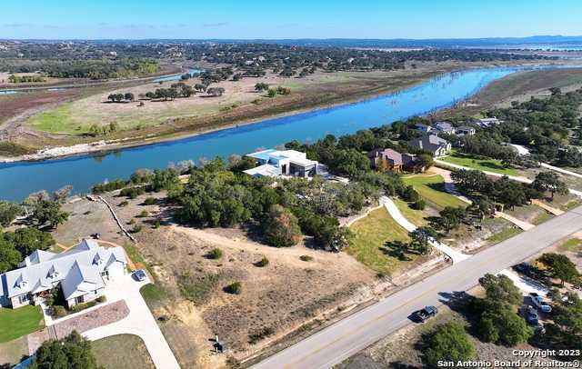 photo 3: 2034 SAN JOSE WAY, Canyon Lake TX 78133