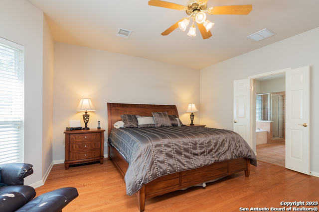 photo 3: 19307 Hill Meadow, San Antonio TX 78256