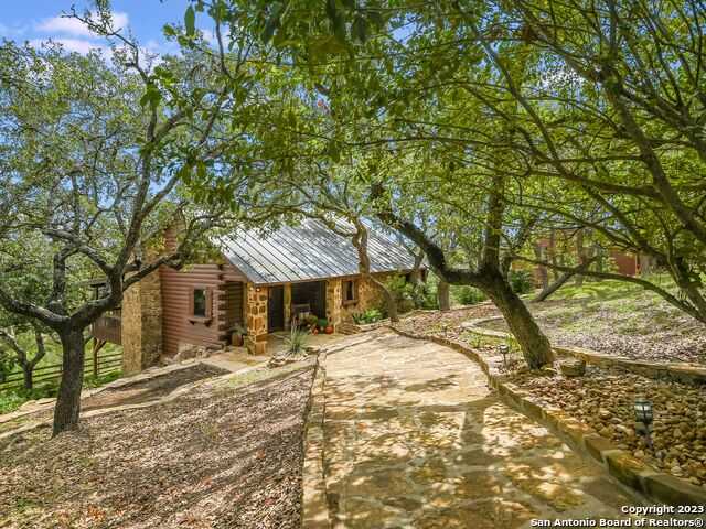 photo 3: 27728 RAMBLEWOOD ST, San Antonio TX 78261