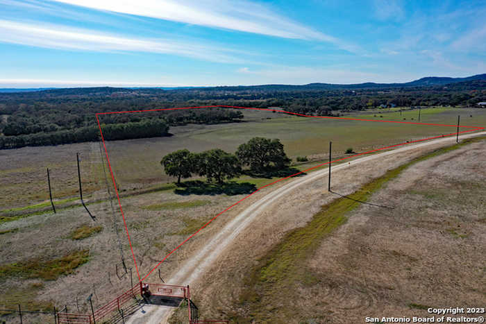 photo 2: STATE HIGHWAY 173, Bandera TX 78003