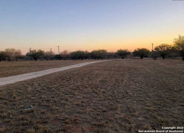 photo 2: 150 Cr 2660, Moore TX 78057