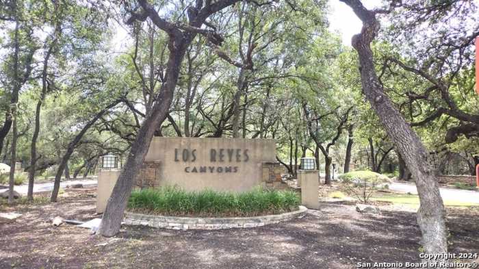 photo 1: 15971 REVELLO CT, Helotes TX 78023